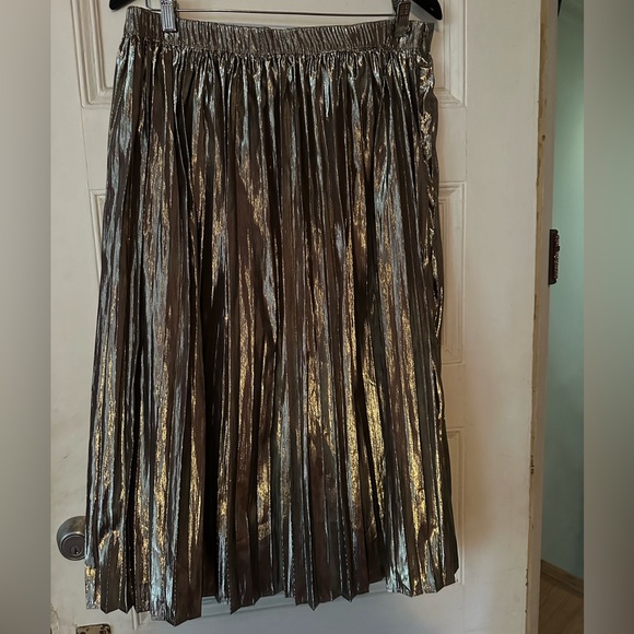Gap Metallic Skirt Size L - Picture 3 of 6